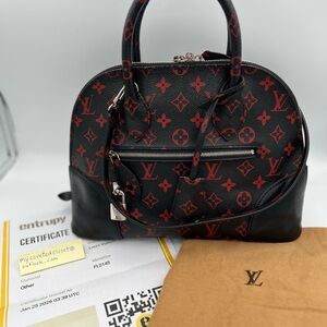 Limited Edition Louis Vuitton Alma Infrarouge by Nicholas Ghesquiere👀💋🌹❤️